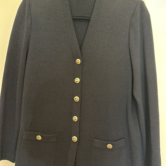 ST. JOHN Basics size 4 dress coat in excellent condition.  Rich black color. - Picture 4 of 10